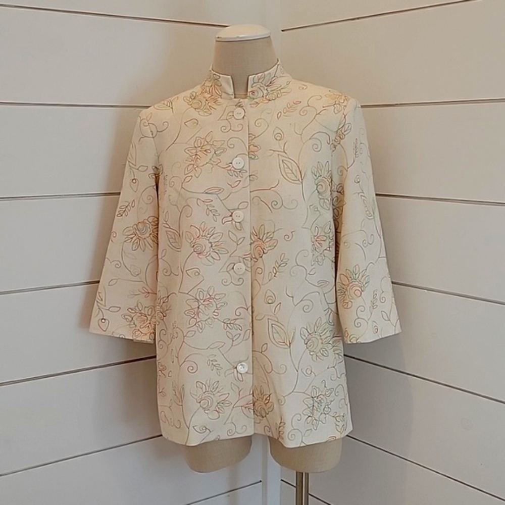 KORET petite small cream (suit) jacket with multicolored embroidery